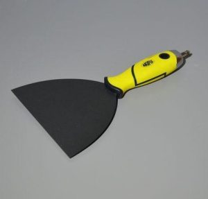 ESPATULA AKI 300x287 1