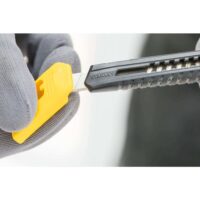 cutter 9mm stanley