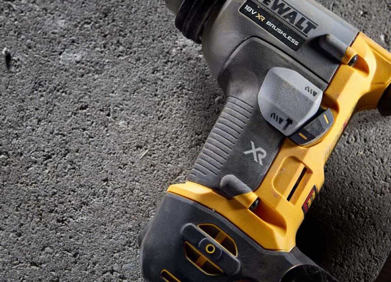 martillo powerst DCH172E2T 1