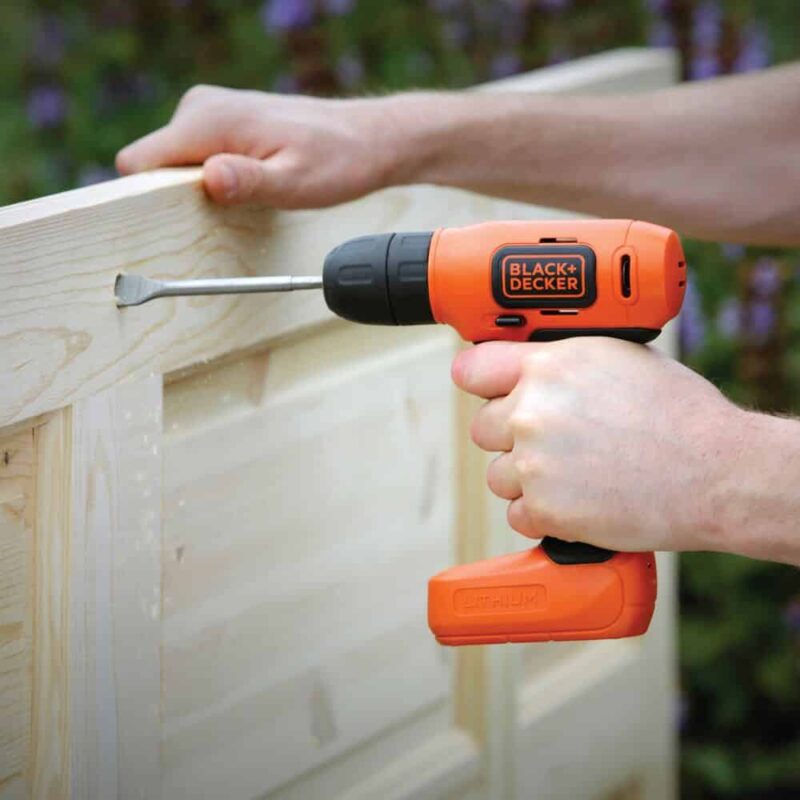 taladro atornillador blackdecker 2 1